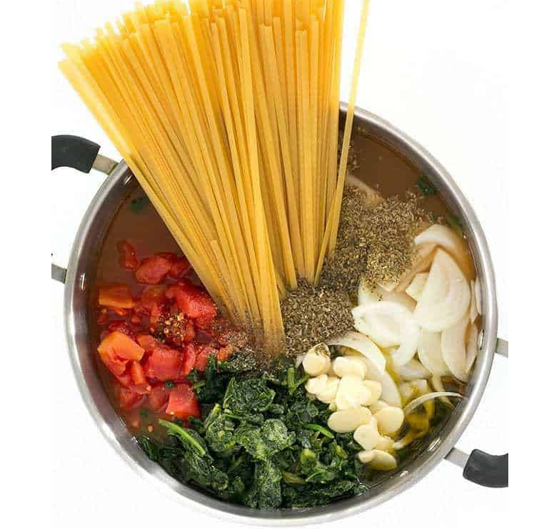 Tomato Spinach One Pot Pasta