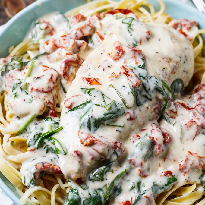 Creamy Tuscan Garlic Chicken – Food | GoodwinTek